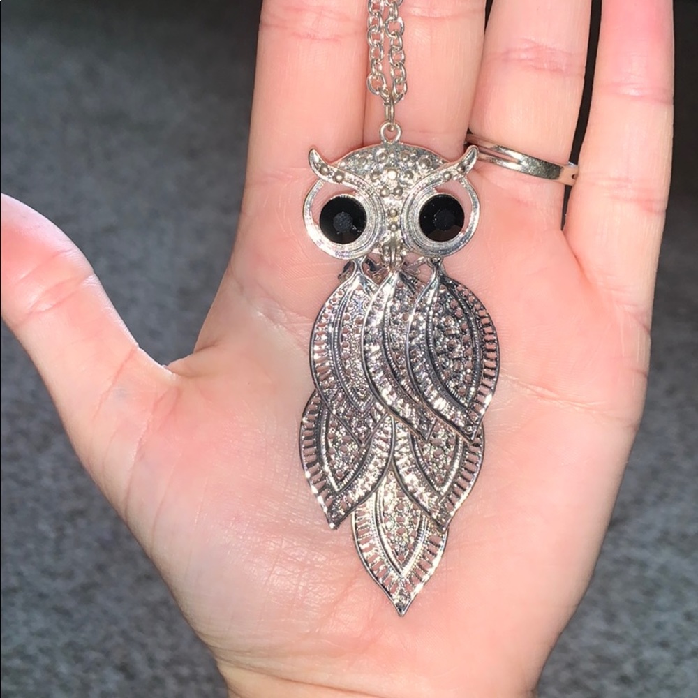 Owl necklace (long chain)